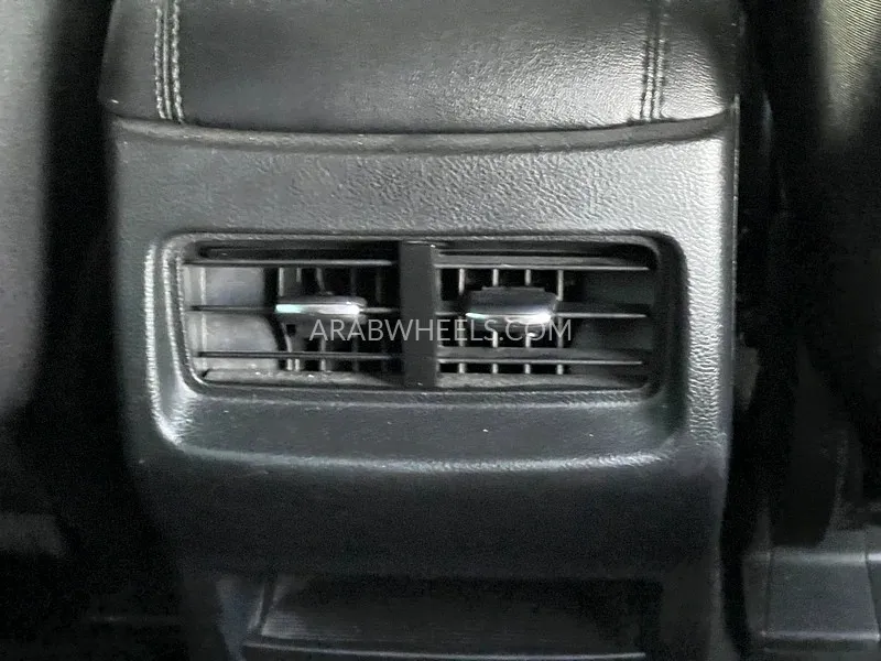 Ford Edge 2022 for Sale in Sharjah Image-14