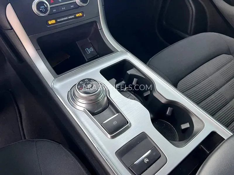 Ford Edge 2022 for Sale in Sharjah Image-17