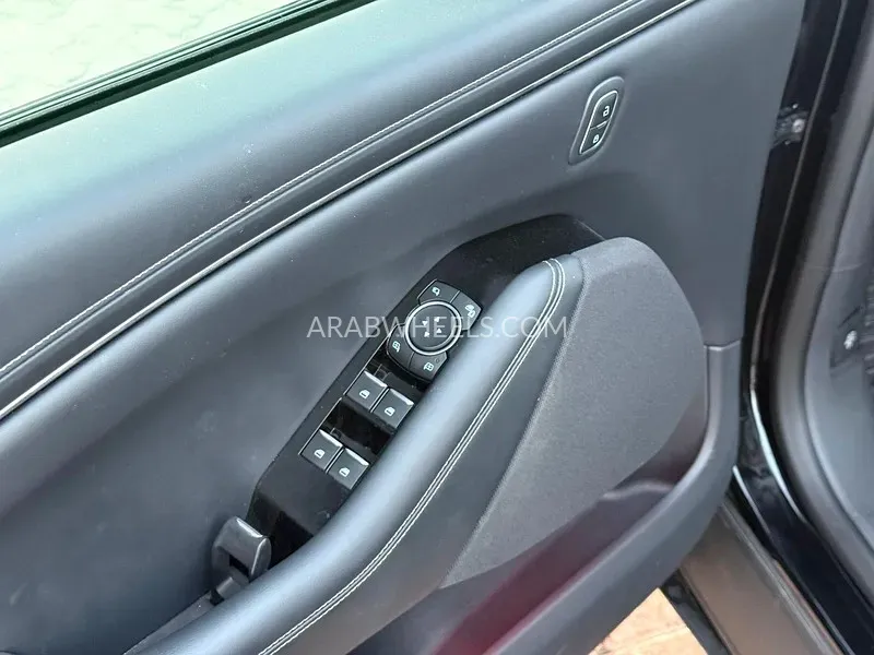 Ford Mustang Mach E 2022 for Sale in Sharjah Image-13