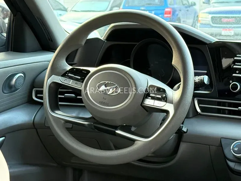 هيونداي إلنترا 2023 for Sale in الشارقة Image-13