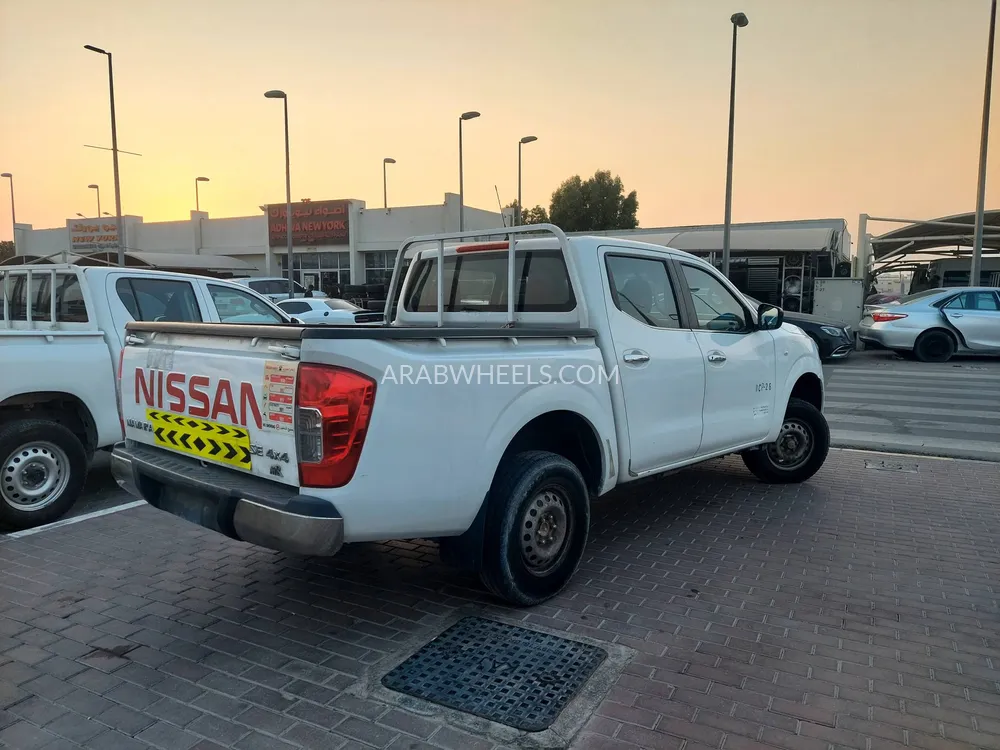 Nissan Navara 2016 for Sale in Sharjah Image-3