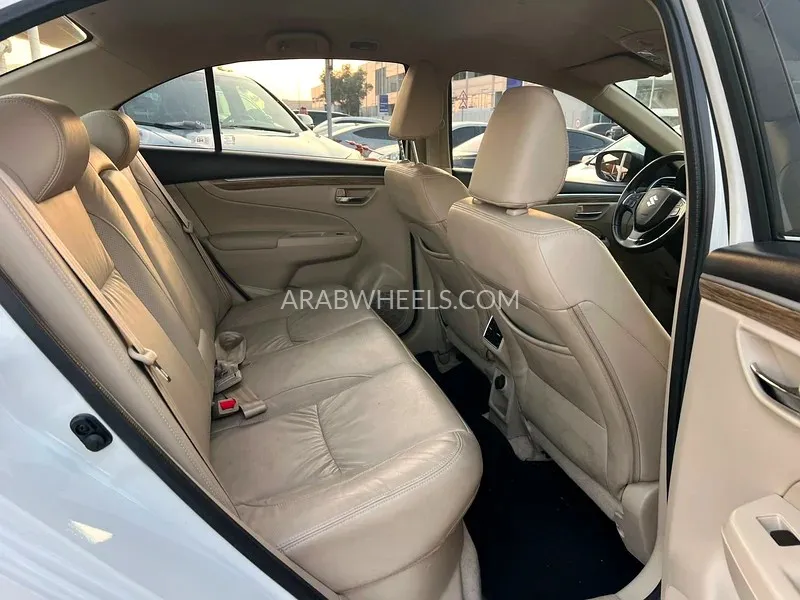Suzuki Ciaz 2023 for Sale in Sharjah Image-9
