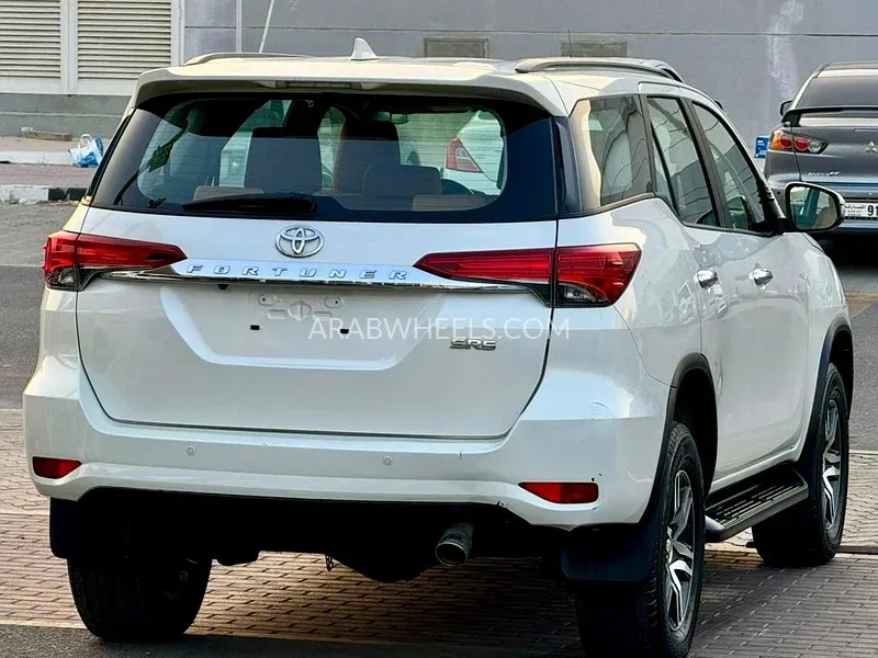 Toyota Fortuner 2020 for Sale in Sharjah Image-5