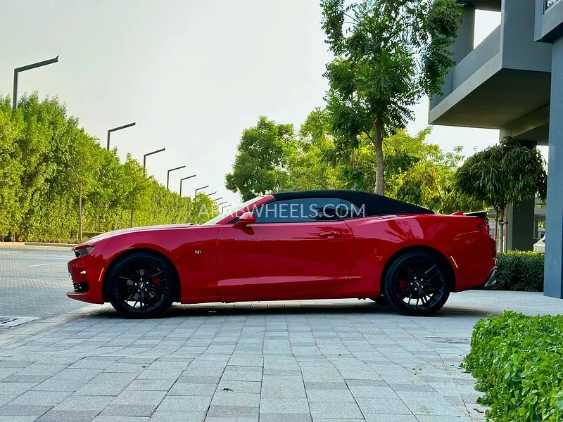 Chevrolet Camaro 2022 for Sale in Dubai Image-5