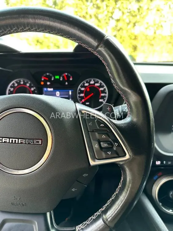 Chevrolet Camaro 2022 for Sale in Dubai Image-9