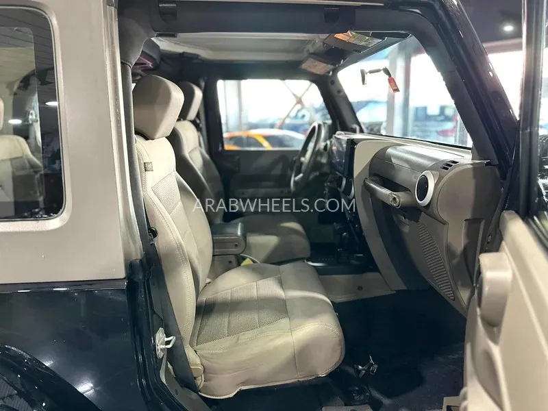 Jeep Wrangler 2009 for Sale in Dubai Image-4