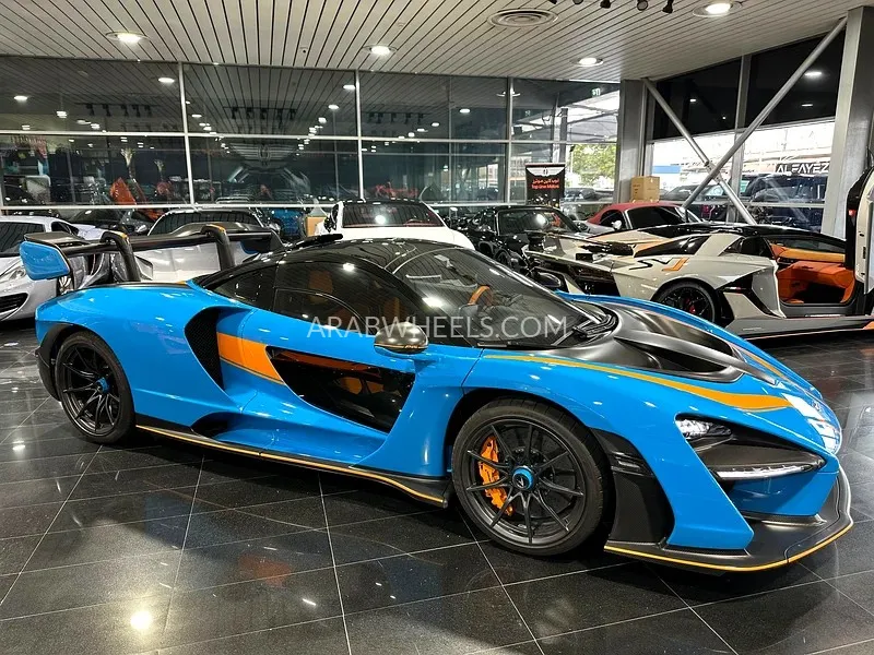 McLaren Senna 2019 for Sale in Dubai Image-11