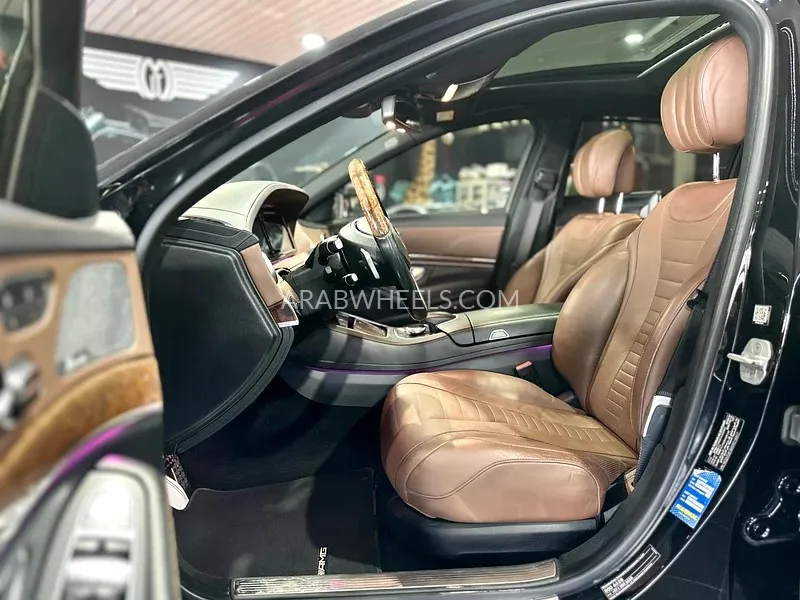 Mercedes Benz CLS Class 2014 for Sale in Dubai Image-5