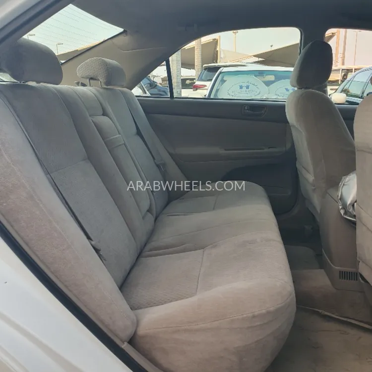 Toyota Camry 2003 for Sale in Sharjah Image-4