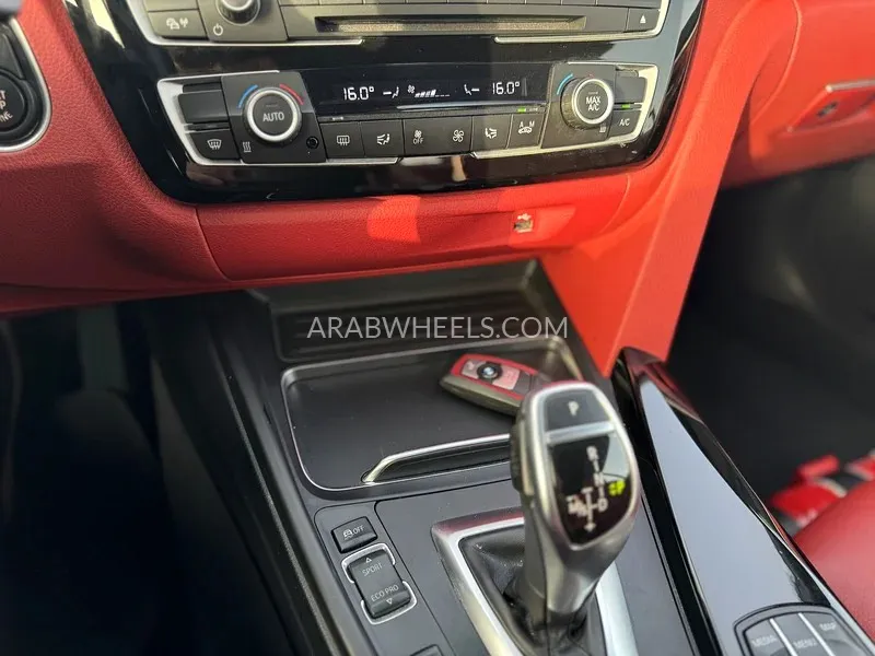BMW 4 series 2018 for Sale in Sharjah Image-14