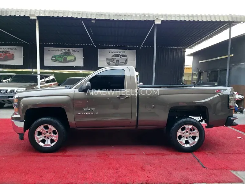 Chevrolet Silverado 2015 for Sale in Ajman Image-3
