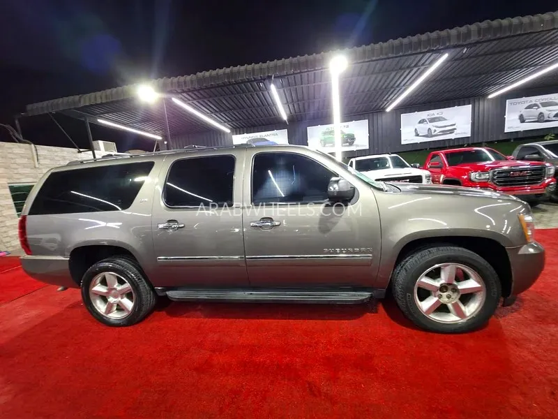 شيفروليه سوبربان 2014 for Sale in عجمان Image-5