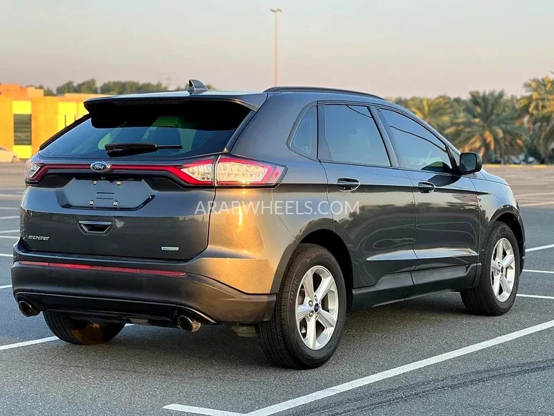 Ford Edge 2016 for Sale in Sharjah Image-3