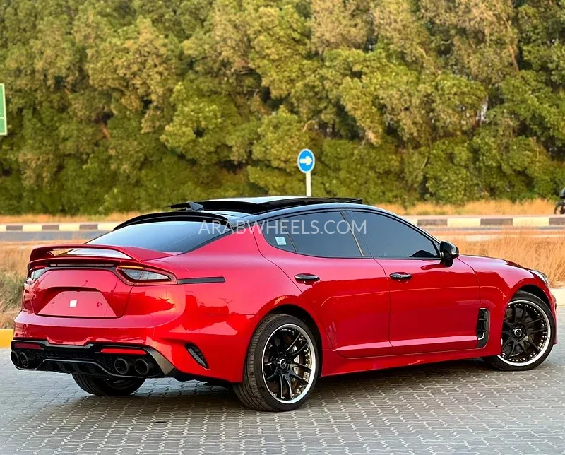 Kia Stinger 2020 for Sale in Sharjah Image-4