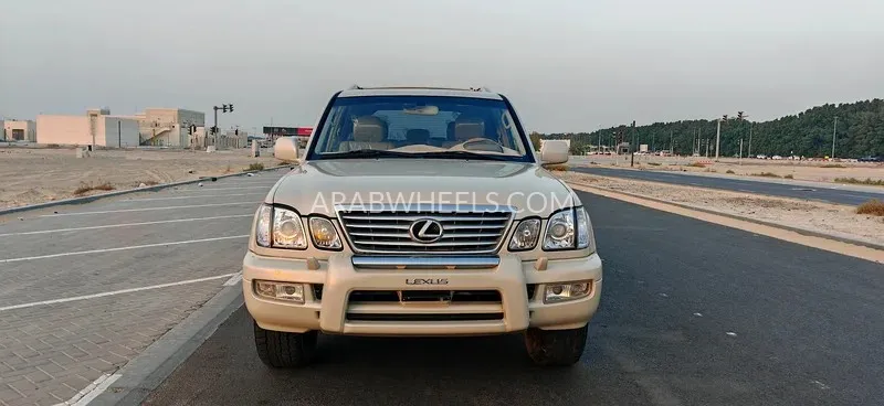 Lexus LX 2004 for Sale in Sharjah Image-1