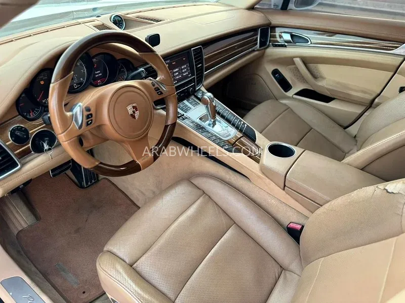 Porsche Panamera 2010 for Sale in Sharjah Image-6