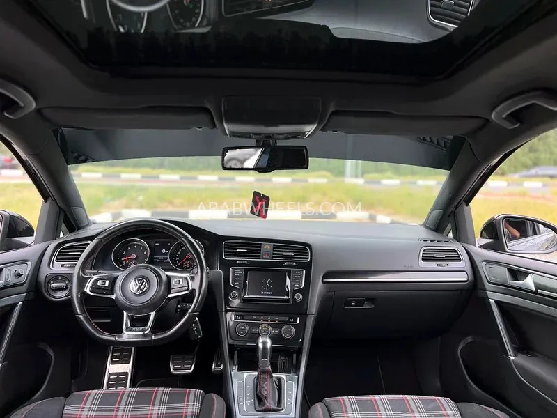Volkswagen Golf GTI 2015 for Sale in Sharjah Image-14