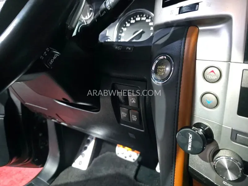 Lexus LX 2015 for Sale in Ajman Image-13