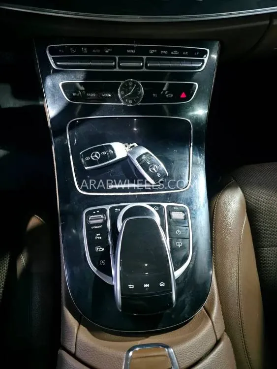 Mercedes Benz E Class 2018 for Sale in Ajman Image-14