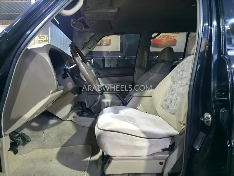 Nissan Patrol 1998 for Sale in Ajman Image-15