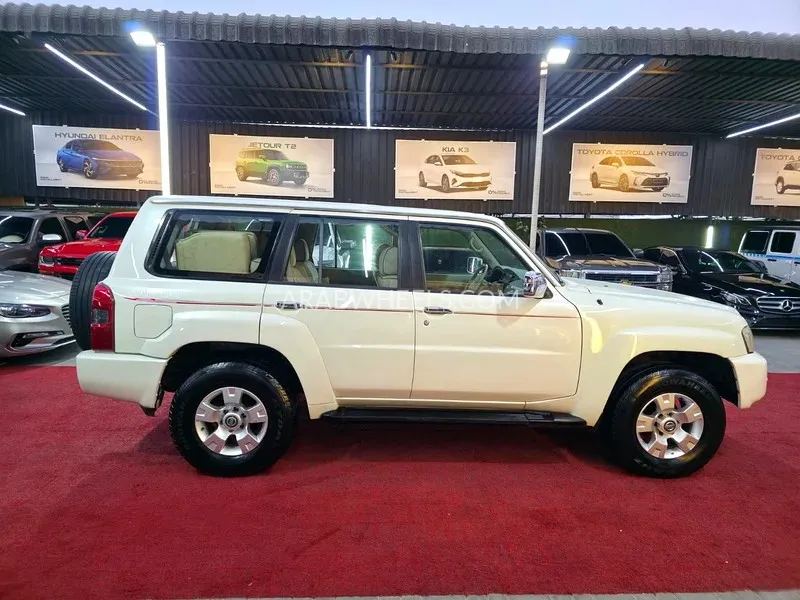 Nissan Patrol 2008 for Sale in Ajman Image-6