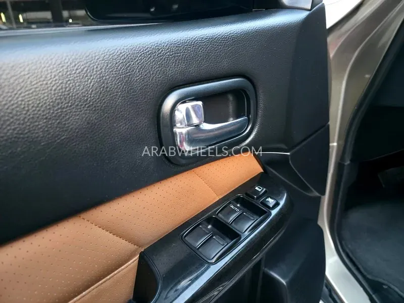 Nissan Patrol 2017 for Sale in Ajman Image-19