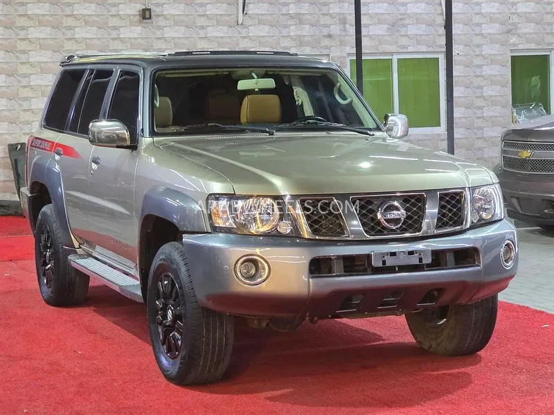 Nissan Patrol 2019 for Sale in Ajman Image-4
