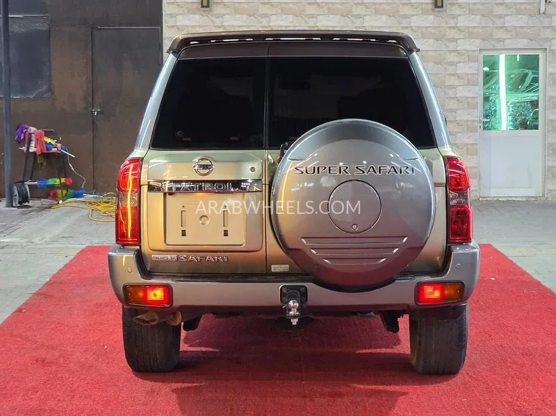Nissan Patrol 2019 for Sale in Ajman Image-5