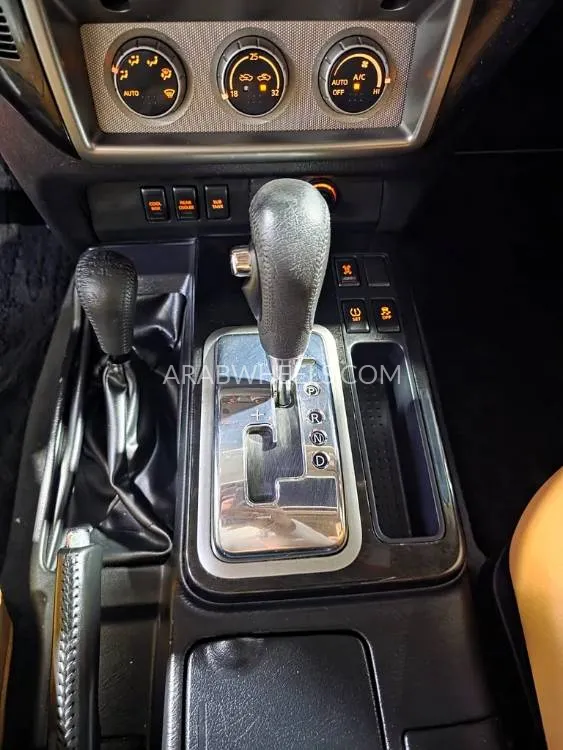 Nissan Patrol 2019 for Sale in Ajman Image-11