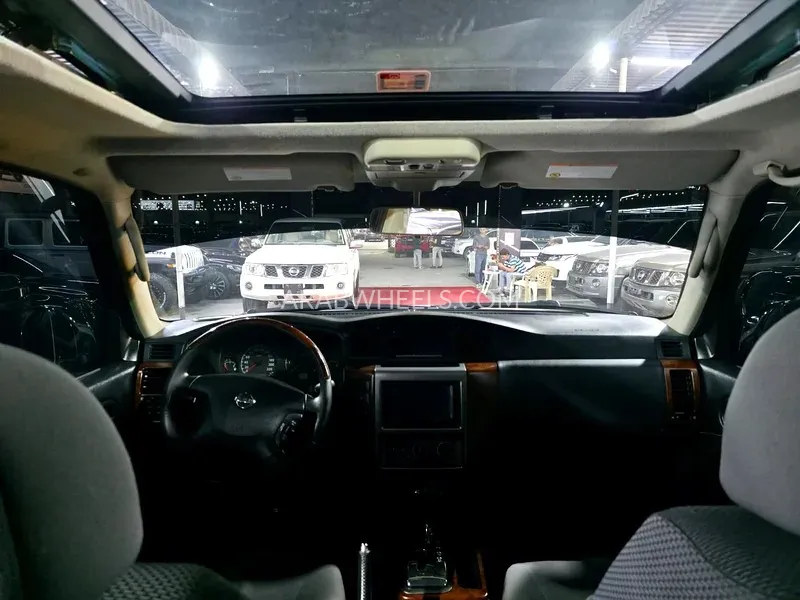 Nissan Patrol 2020 for Sale in Ajman Image-9
