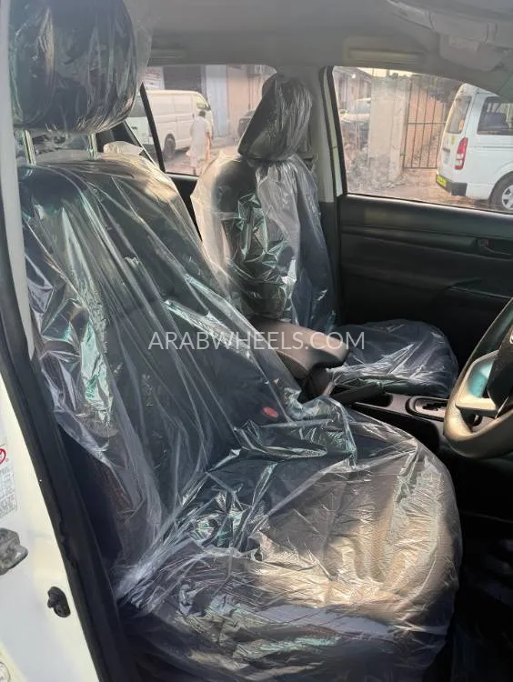 تويوتا هايلوكس 2018 for Sale in دبي Image-15