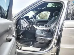 لاند روفر رينج روفر سبورت 2022 for Sale in دبي Image-4