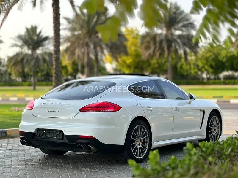 Porsche Panamera 2014 for Sale in Sharjah Image-6