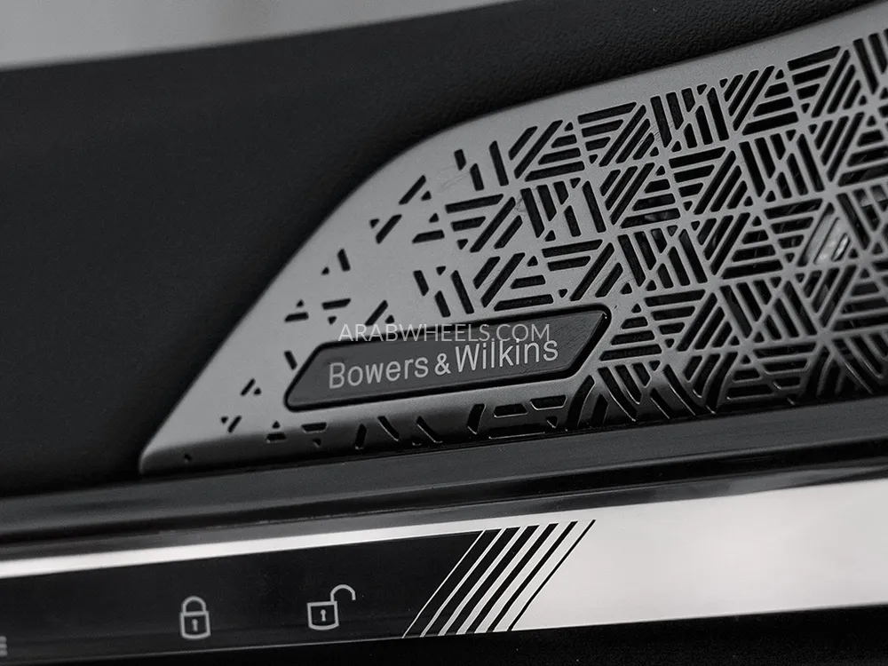 BMW i5 2024 for Sale in Dubai Image-11