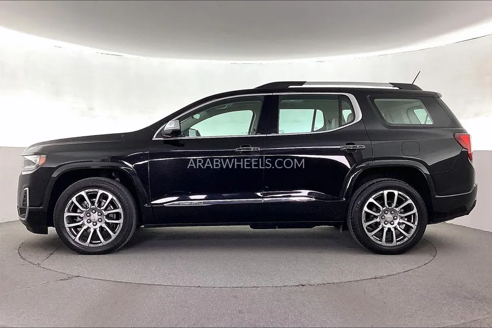 GMC Acadia 2023 for Sale in Sharjah Image-8