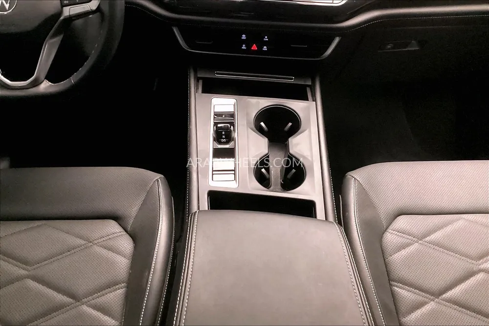  فولكس واجن تيرامونت 2024 for Sale in دبي Image-15