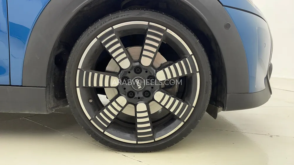 Mini Cooper 2024 for Sale in Dubai Image-10