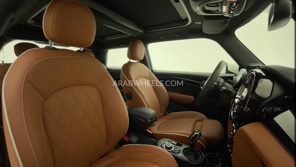Mini Cooper 2024 for Sale in Dubai Image-25