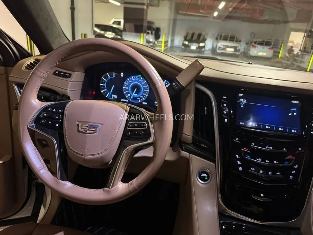 Cadillac Escalade 2019 for Sale in Ajman Image-11