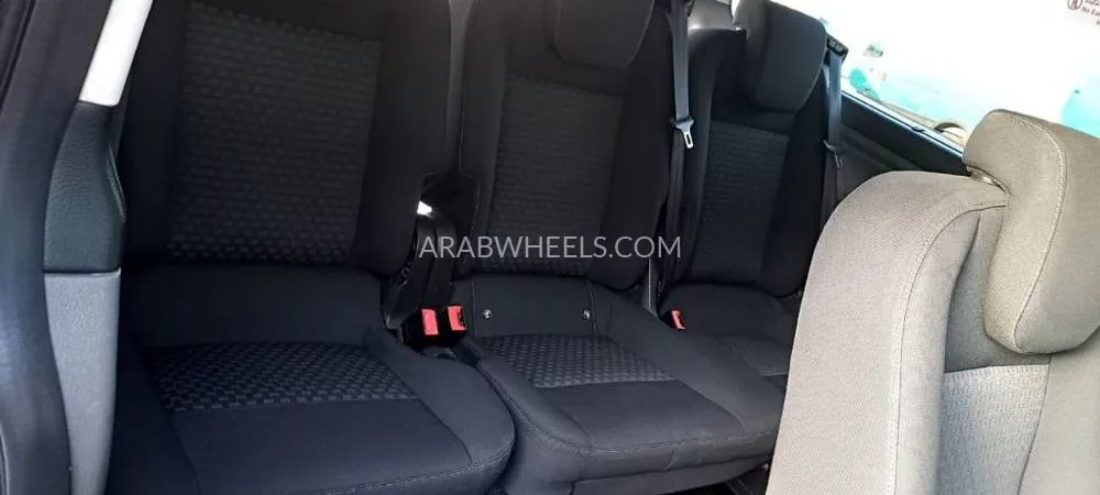 Ford Tourneo 2019 for Sale in Ajman Image-9