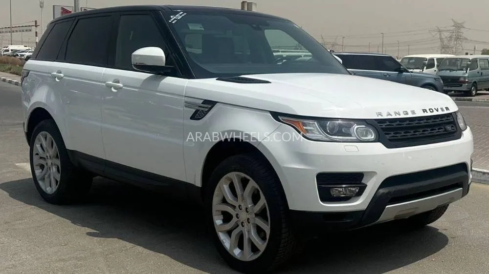 Land Rover Range Rover Sport 2014 for Sale in Ajman Image-3