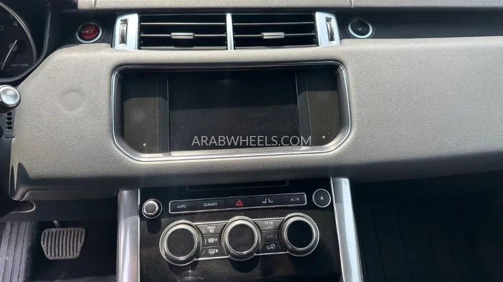 Land Rover Range Rover Sport 2014 for Sale in Ajman Image-20