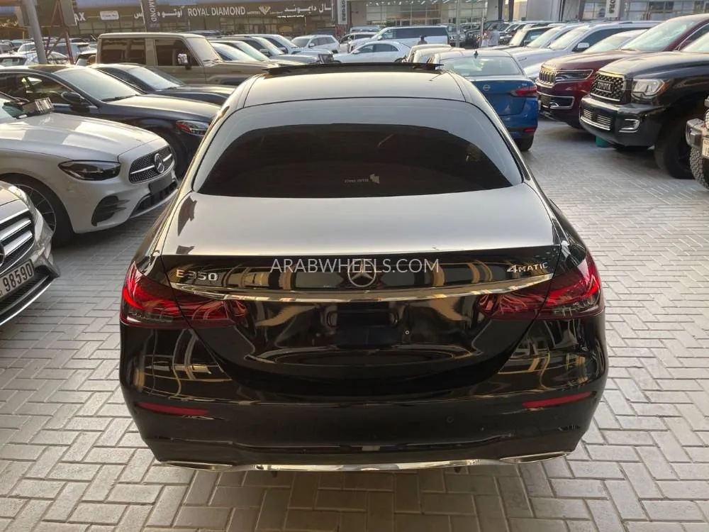 Mercedes Benz E Class 2021 for Sale in Ajman Image-9