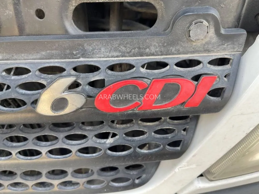 Mercedes Benz Sprinter 2010 for Sale in Ajman Image-10