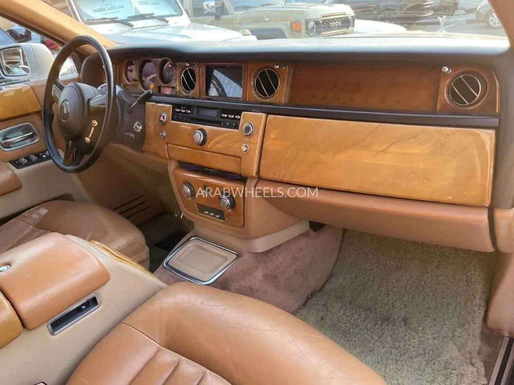 رولز رويس فانتوم 2004 for Sale in عجمان Image-18