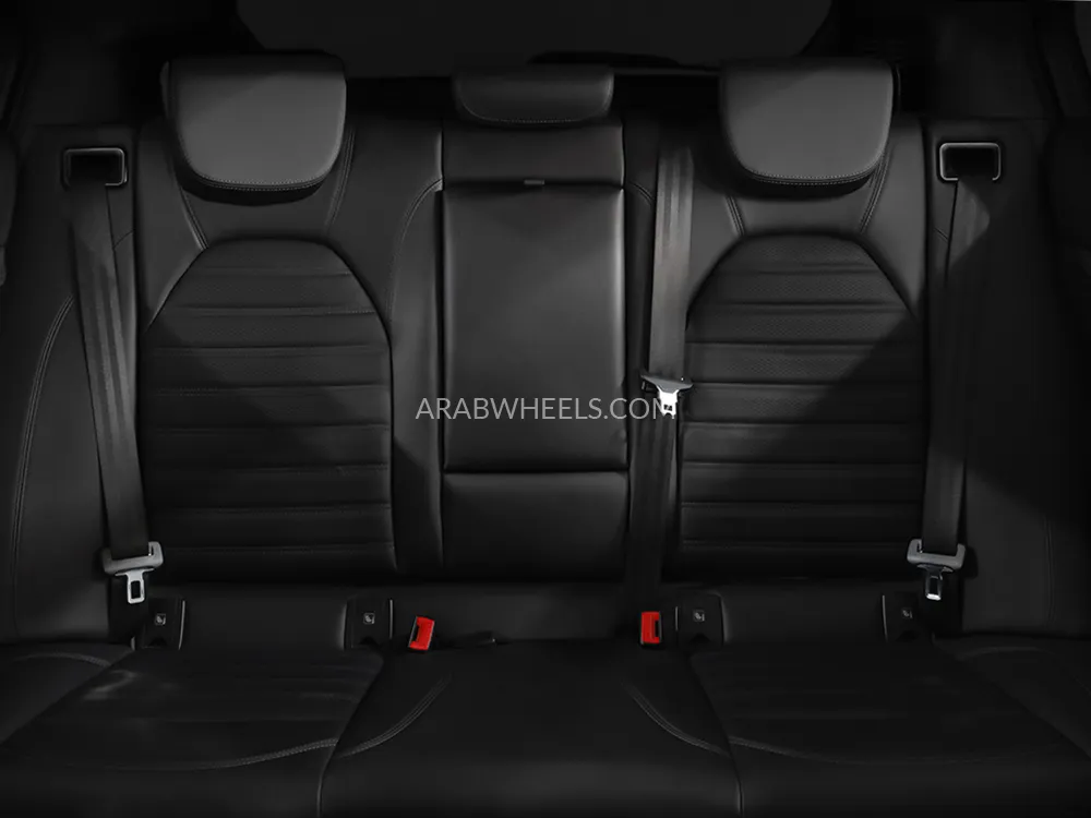 الفا روميو ستيلفيو 2023 for Sale in دبي Image-12