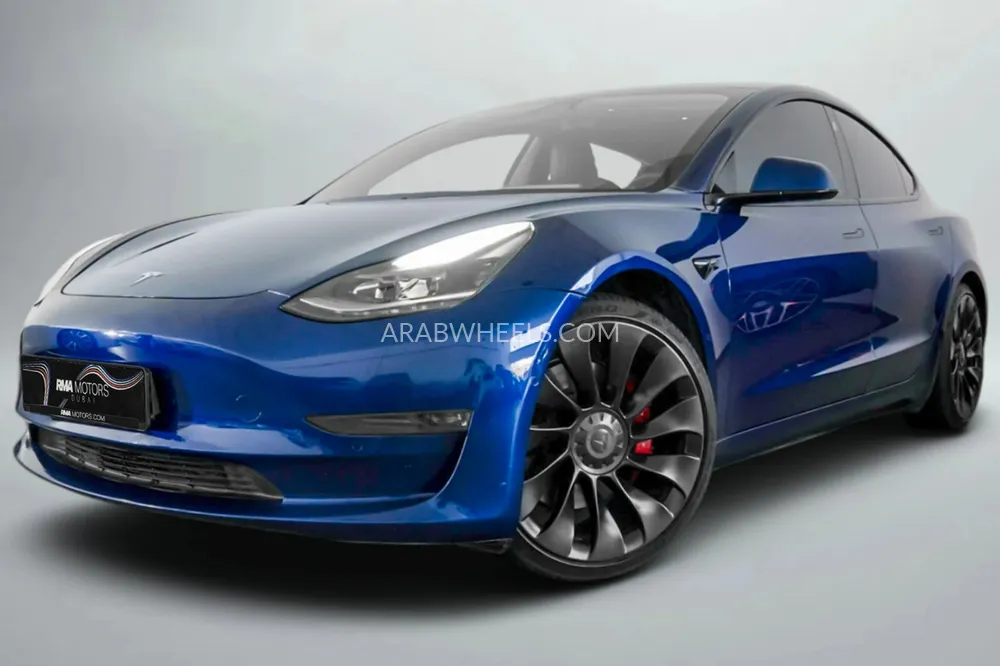 Tesla Model 3 2021 for Sale in Dubai Image-5