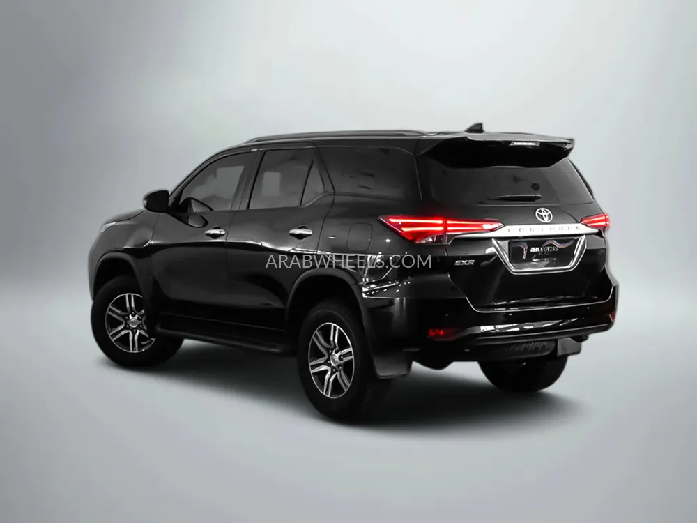 Toyota Fortuner 2025 for Sale in Dubai Image-2
