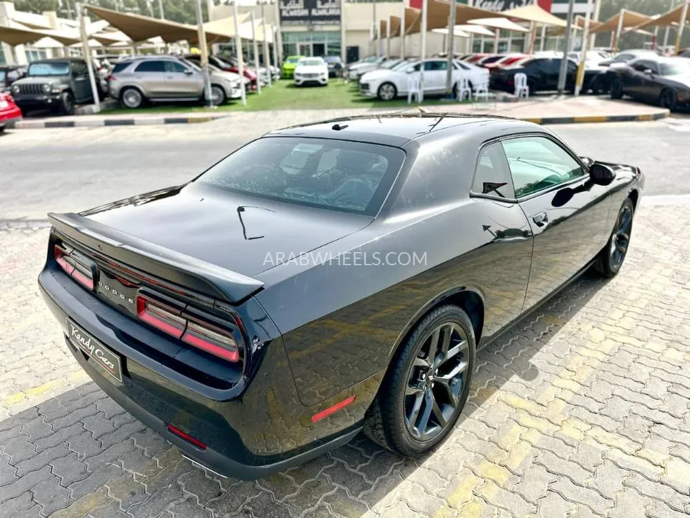 Dodge Challenger 2019 for Sale in Sharjah Image-5