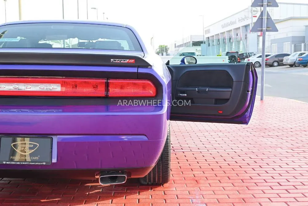 Dodge Challenger 2010 for Sale in Sharjah Image-6